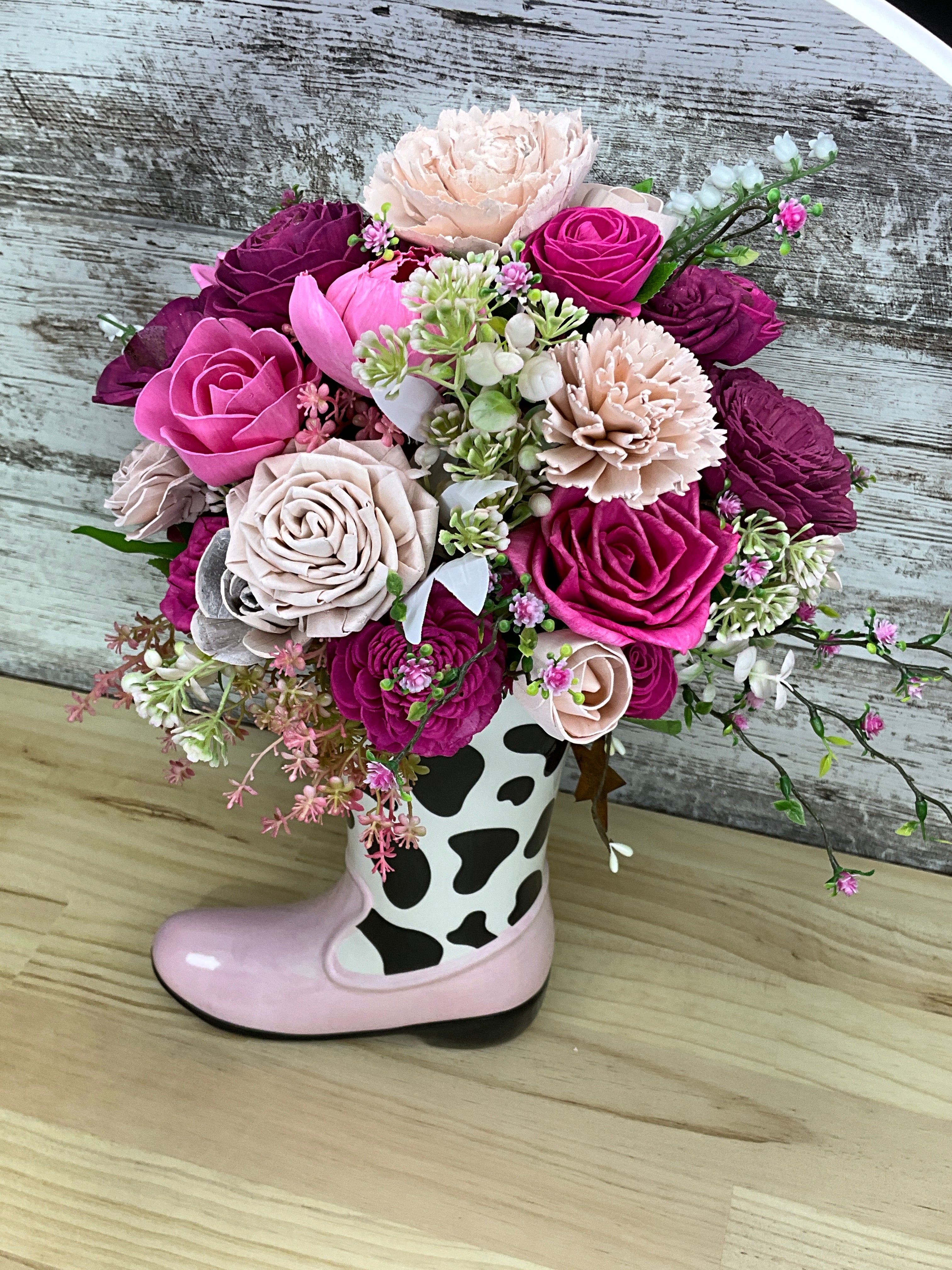 Dolly's Bloom — Ceramic Boot Vase with Sola Wood Flowers