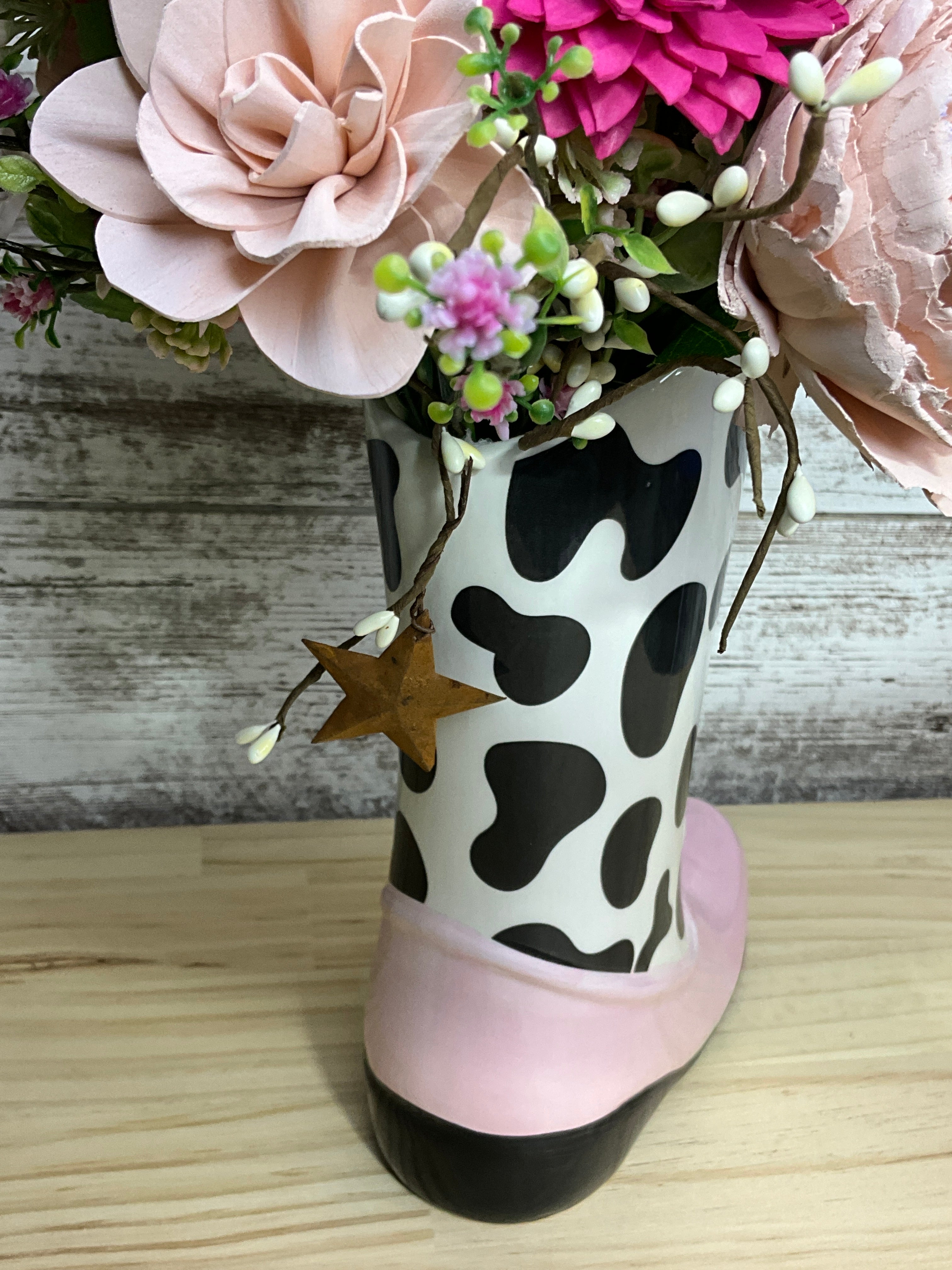 Dolly's Bloom — Ceramic Boot Vase with Sola Wood Flowers