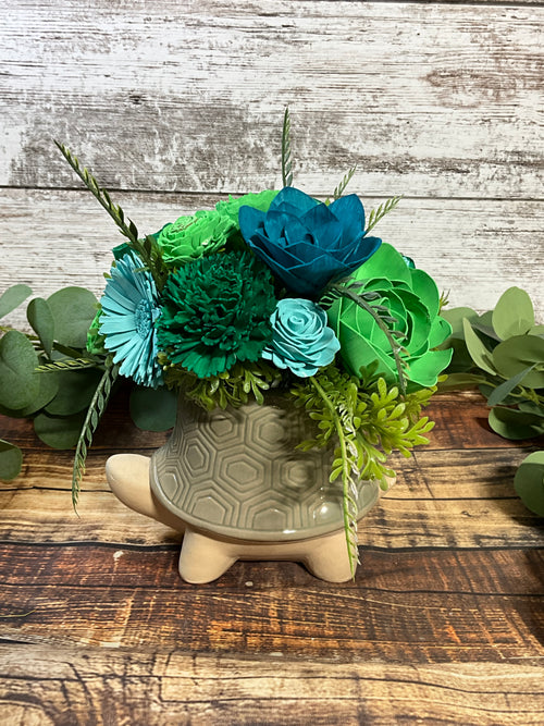 Turtle Crossing - Coastal Farmhouse Sola Wood Arrangement - Joni’s Sola Ever After, LLC