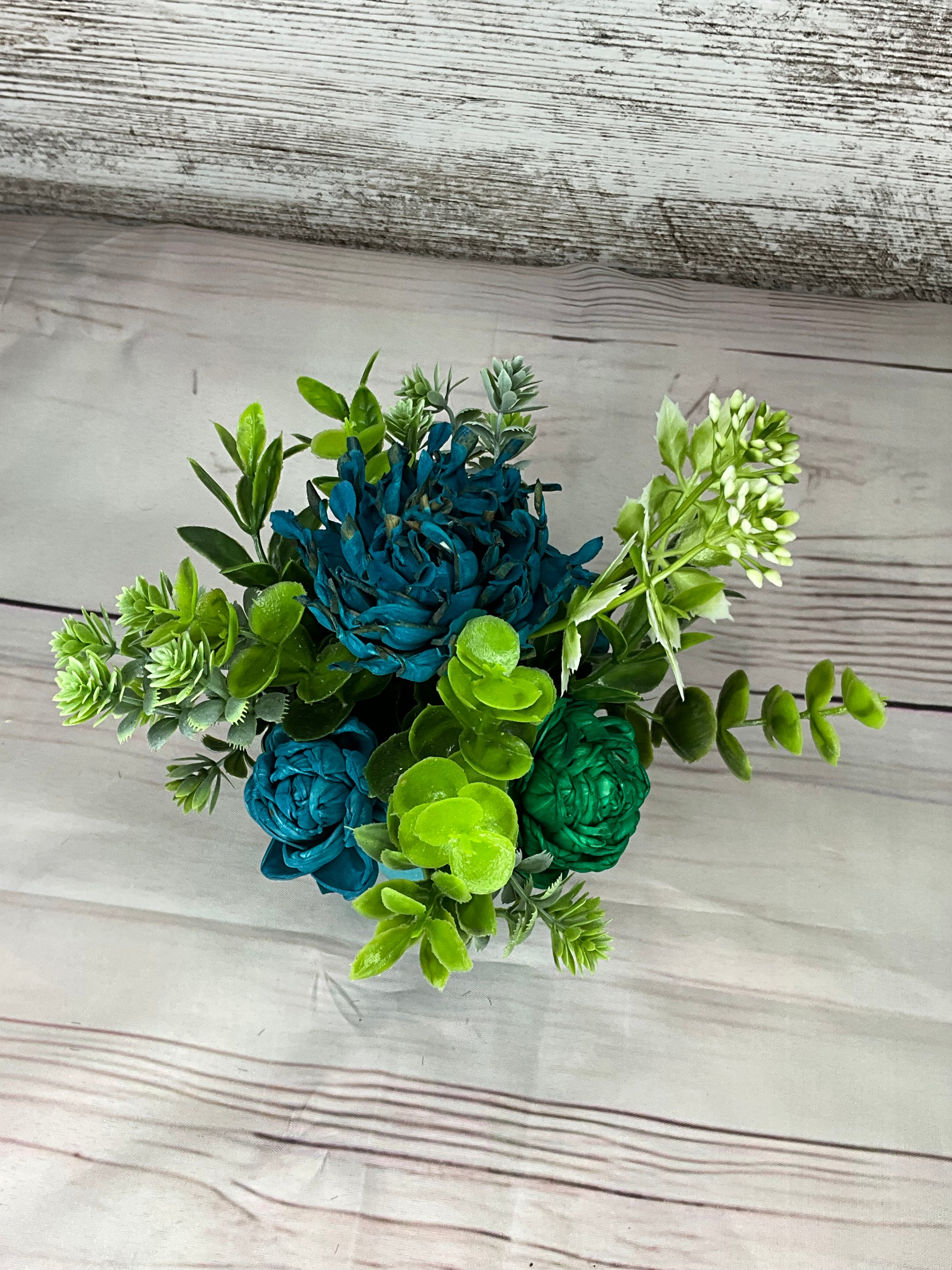 Ocean Breeze Arrangement